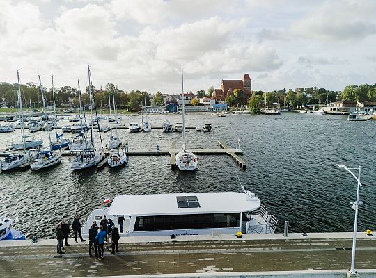 10.10.2025 na wodach Zatoki Puckiej odbyły się testy elektrycznego tramwaju wodnego