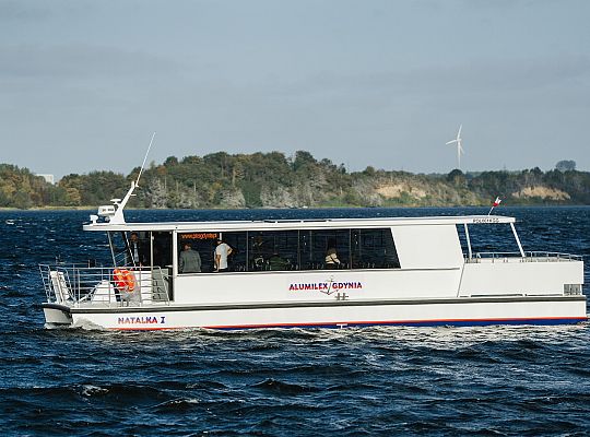 10.10.2025 na wodach Zatoki Puckiej odbyły się testy elektrycznego tramwaju wodnego